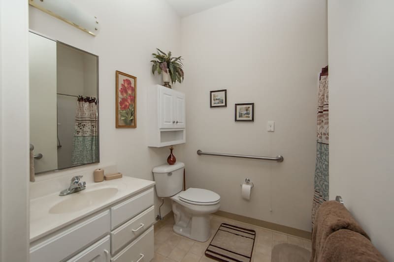 Charter Senior Living of Washington Bathroom